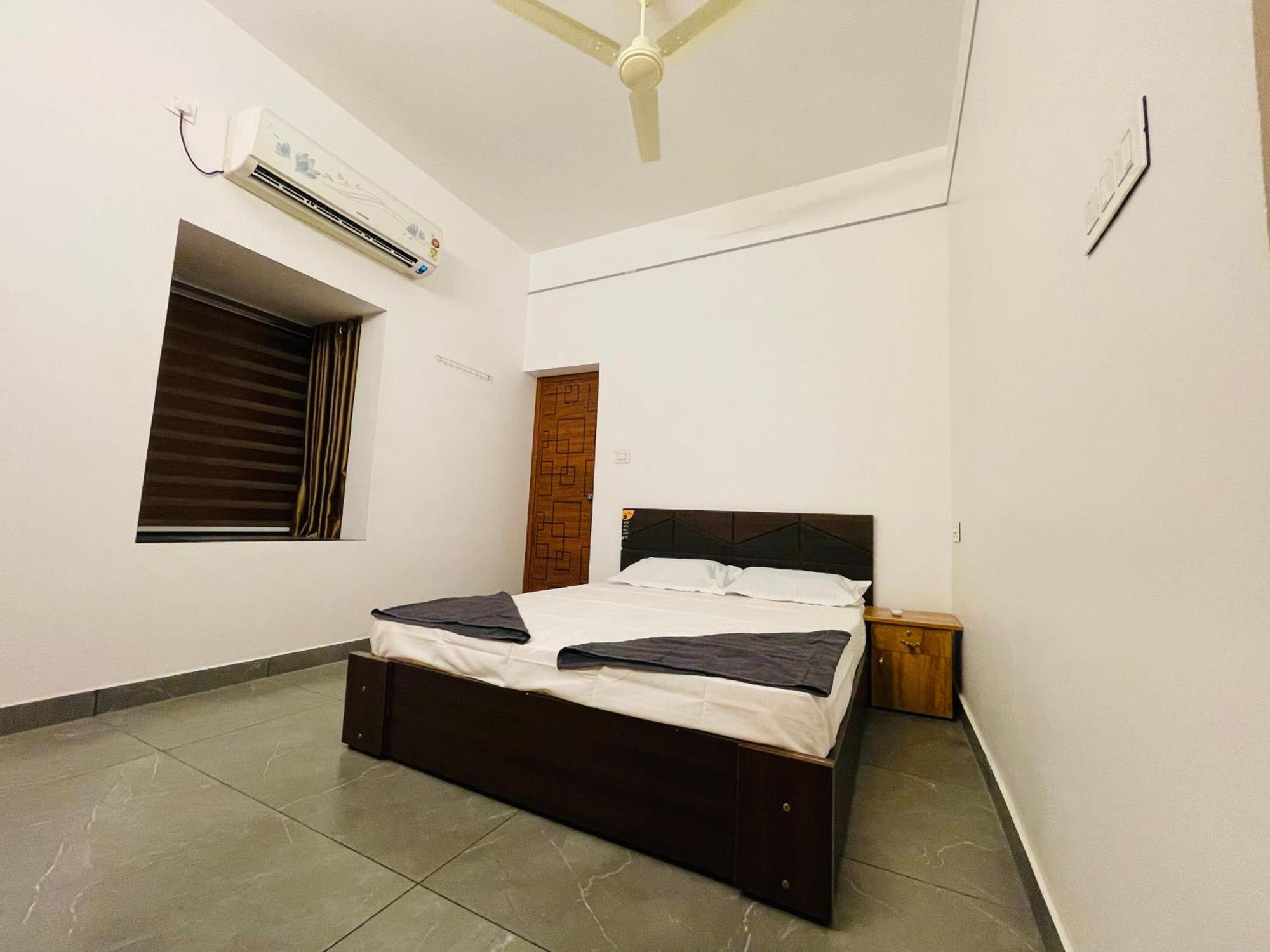 Homestay Zerahs - Independent Villa,