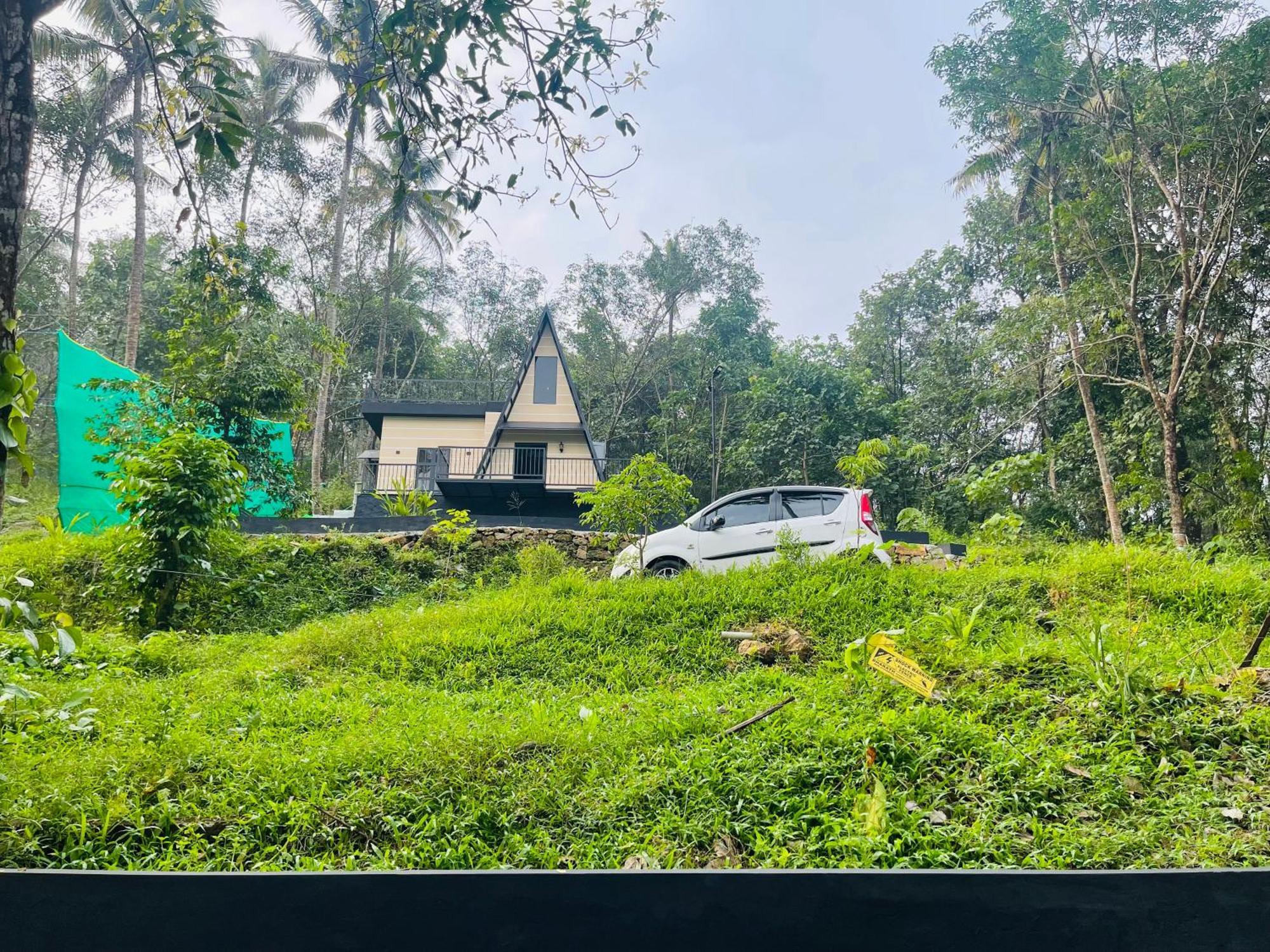 Homestay Zerahs - Independent Villa, *